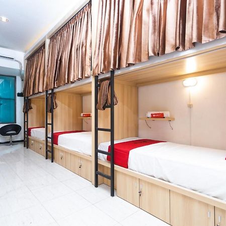 Reddoorz Hostel @ Malang City Center 2 Zewnętrze zdjęcie
