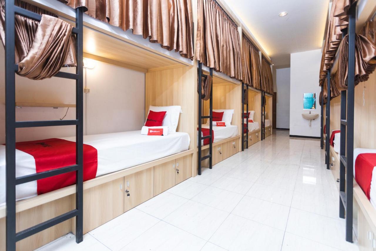 Reddoorz Hostel @ Malang City Center 2 Zewnętrze zdjęcie