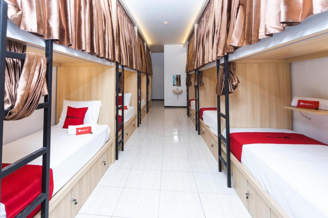 Reddoorz Hostel @ Malang City Center 2 Zewnętrze zdjęcie