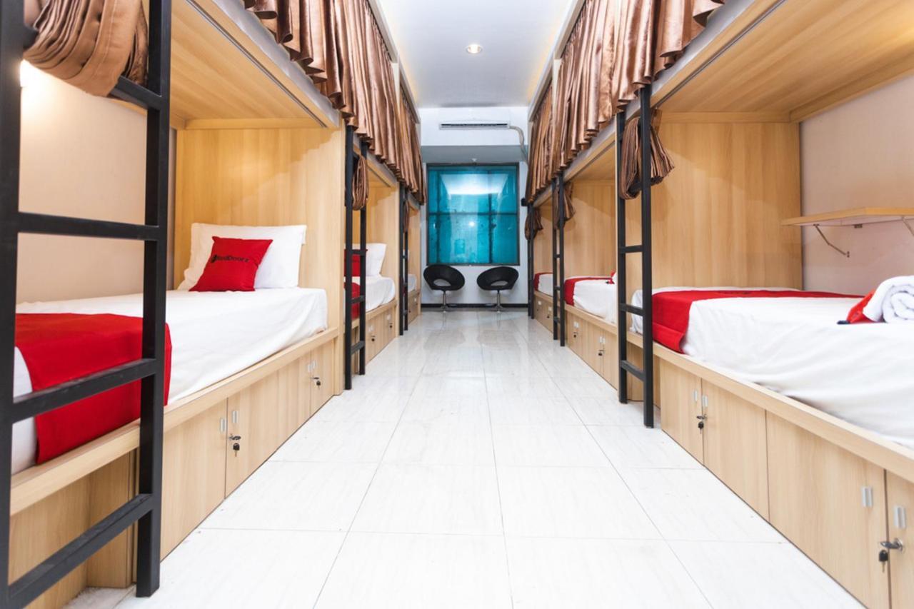 Reddoorz Hostel @ Malang City Center 2 Zewnętrze zdjęcie