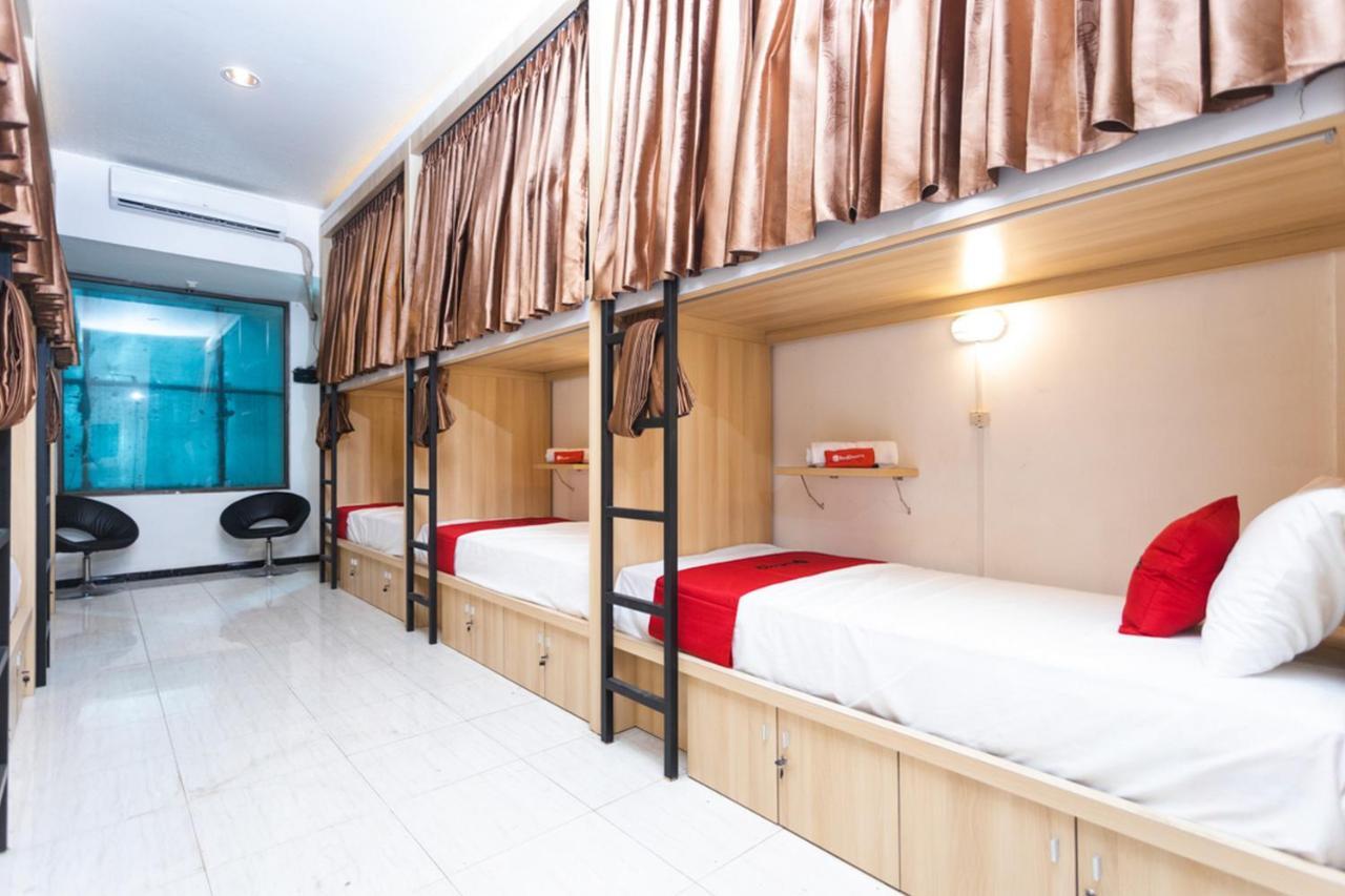 Reddoorz Hostel @ Malang City Center 2 Zewnętrze zdjęcie
