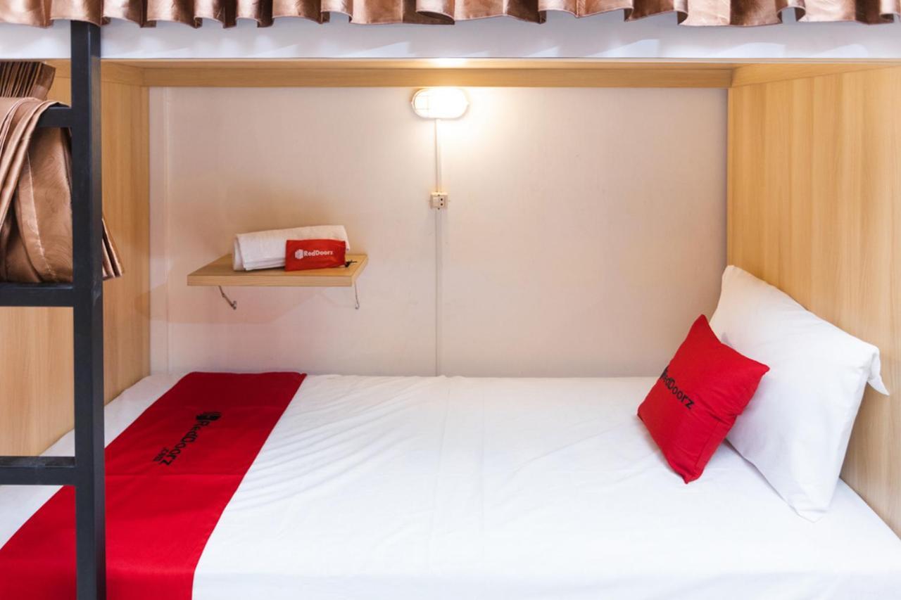 Reddoorz Hostel @ Malang City Center 2 Zewnętrze zdjęcie